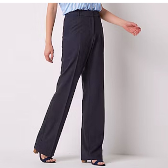 LIZ CLAIBORNE Audra Navy Blue Stretchy Relaxed Fit Trouser Pants Size 12 - Picture 1 of 9